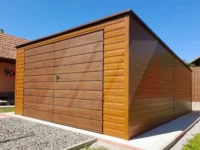 Garaż blaszany złoty dąb spad do tyłu 4m x 5m brama dwuskrzydłowa