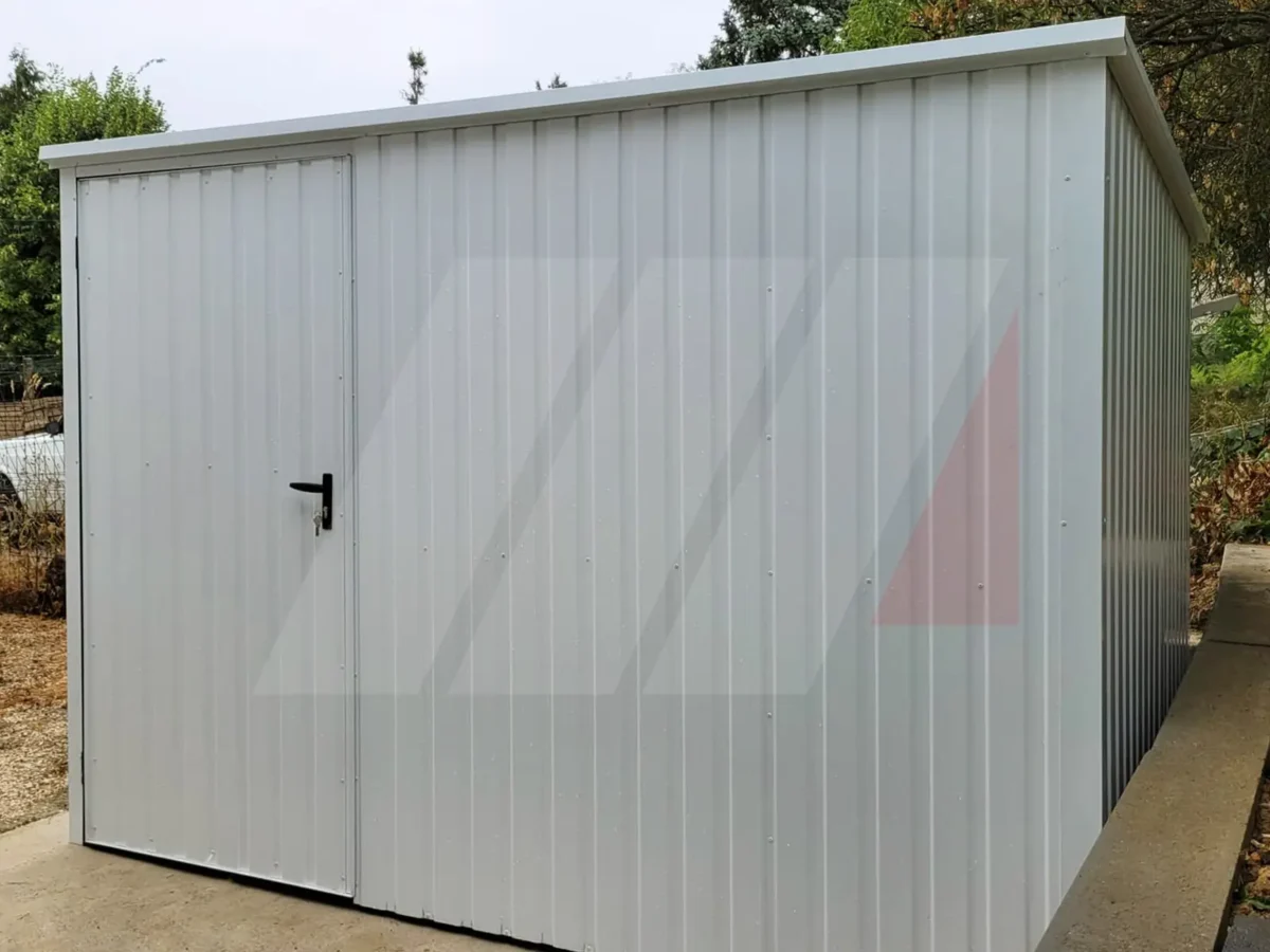 Domek ogrodowy narzędziowy spad dachu na tył 2.5m x 2m biały