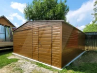 Garaż blaszany dwuspadowy złoty dąb 5m x 6m brama uchylna