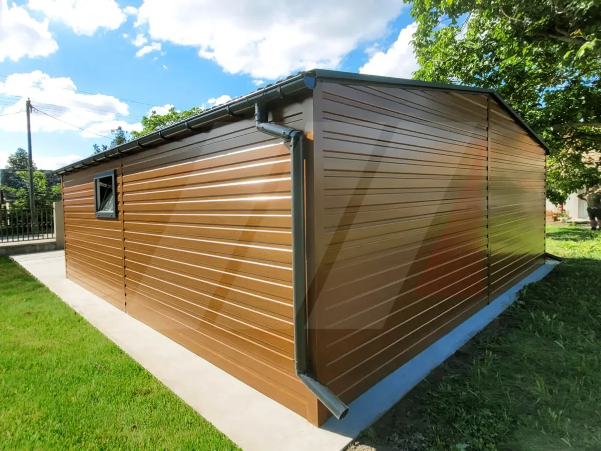 Garaż blaszany dwustanowiskowy orzech 6m x 6m bramy grafit