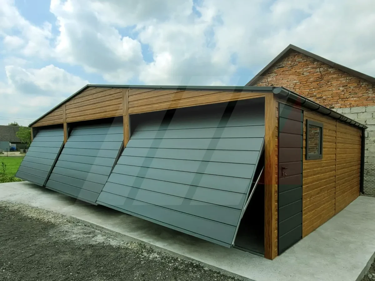 Garaż blaszany trzystanowiskowy multigloss 9m x 6m bramy grafit