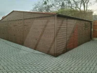 Garaż blaszany trzystanowiskowy orzech 9m x 6m bramy uchylne