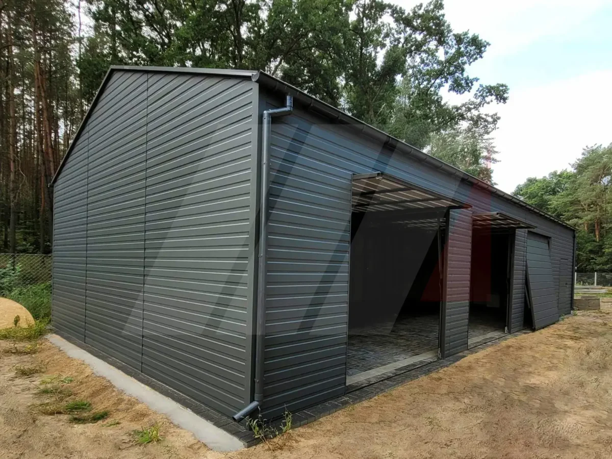 Hala magazynowa dwuspadowa grafit 14m x 7m bramy uchylne