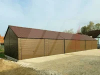 Hala magazynowa orzech 21m x 6m sześć bram uchylnych